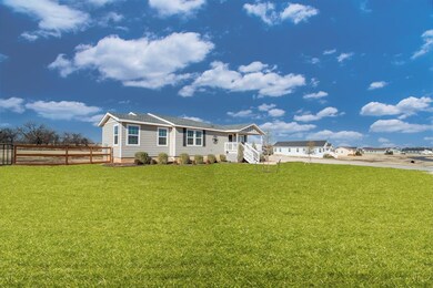 119 Mccrae Ln, Boyd, TX 76023 - photo 2