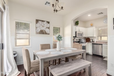 4618 E Laurel Ct, Gilbert, AZ 85234 - photo 4