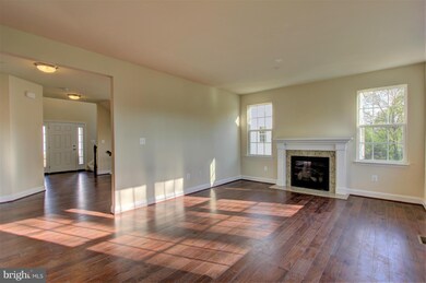 9128 Knox Ct, Laurel, MD 20723 - photo 6