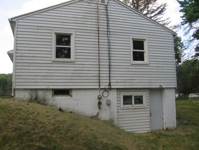 4420 E Halbert010
