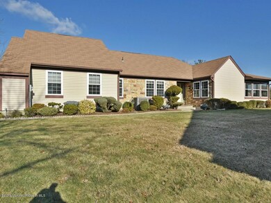 6 Yorkshire Dr, Monroe Township, NJ 08831 - photo 2
