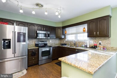 11804 Clarence Dr, Fredericksburg, VA 22407 - photo 5