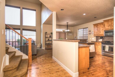Entry/Kitchen