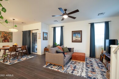 2254 E Hidalgo-3