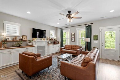 586 Great Ridge Pkwy