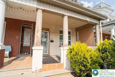 719 N 11th St, Allentown, PA 18102 - photo 2