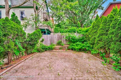 1507 Pine St, Scranton, PA 18510 - photo 4