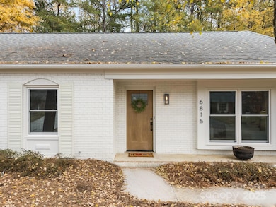 6815 Old Post Rd, Charlotte, NC 28212 - photo 3