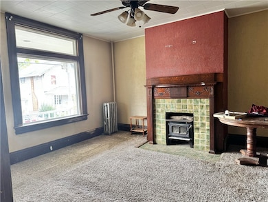 613 Crest Ave, Charleroi, PA 15022 - photo 7