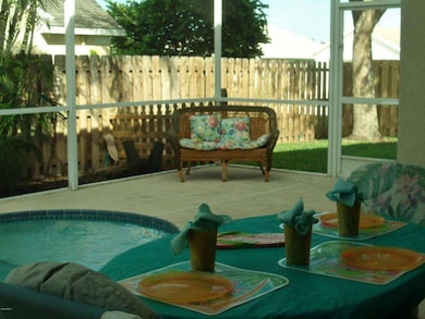 1592 Stafford Ave Pool/Patio Area