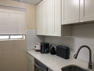 995 Massachusetts Ave unit 405, Arlington, MA 02476 - photo 6