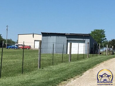 9877 T Rd, Hoyt, KS 66440 - photo 4