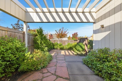 679 Lobelia Ct, Sonoma, CA 95476 - photo 2