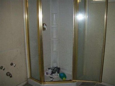 32 Arlington St unit B, Haverhill, MA 01830 - photo 7