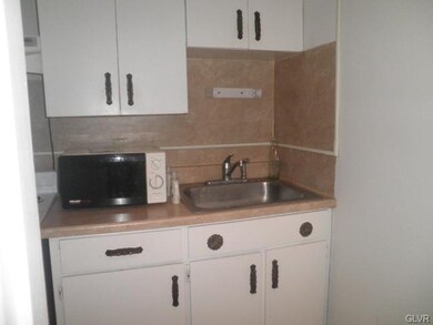 507 Main St unit 3, Bethlehem, PA 18018 - photo 2