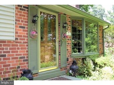 513 Brookwood Rd, Wayne, PA 19087 - photo 2