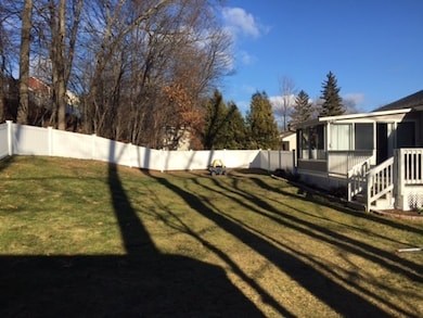 80 Washington St, Shrewsbury, MA 01545 - photo 4