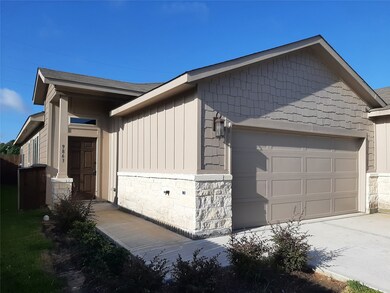 9863 Grosbeak Ln, Magnolia, TX 77354 - photo 2