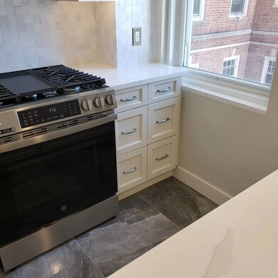 Castle Village unit 39, New York, NY 10033 - photo 2
