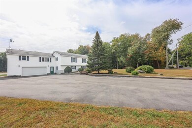 Huge driveway with plenty of parking!