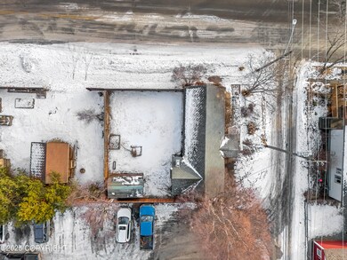 1010 Denali St, Anchorage, AK 99501 - photo 4
