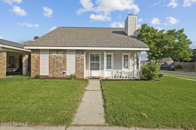 1-web-or-mls-202 Shekel Dr-1