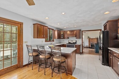 7 Sea Ln, Sagamore Beach, MA 02562 - photo 5