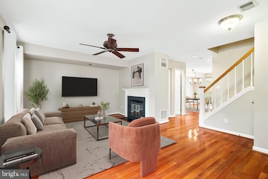 7243 Riding Hood Cir, Columbia, MD 21045 - photo 4