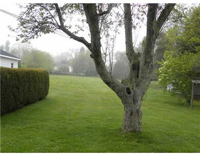 70 Bramans Ln, Portsmouth, RI 02871 - photo 4