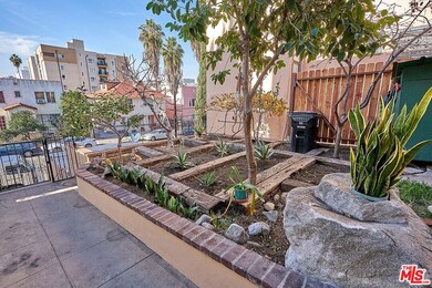 826 S Park View St unit 3, Los Angeles, CA 90057 - photo 6