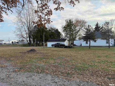 407 N Walker St, Marion, IL 62959 - photo 3