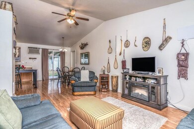 1641 SW 33rd St, Redmond, OR 97756 - photo 6