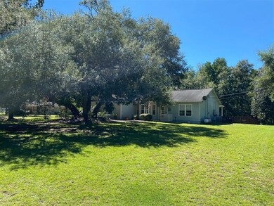 100 Longleaf Dr, Crawfordville, FL 32327 - photo 4