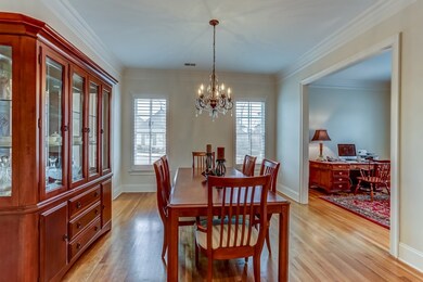 Separate dining room with adjoining butler's pantr