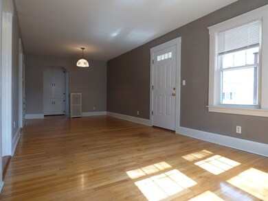 18 Raymond St unit 1, Holden, MA 01520 - photo 2
