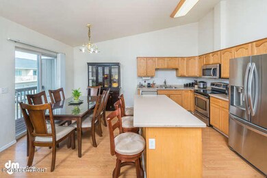 5231 Sleepy Meadow Place-small-013-18-Ki