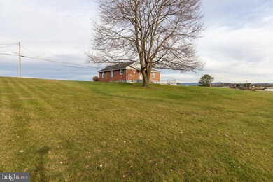 2416 Crottlestown Rd, Chambersburg, PA 17202 - photo 7