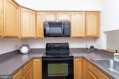 6646 Ducketts Ln, Elkridge, MD 21075 - photo 4