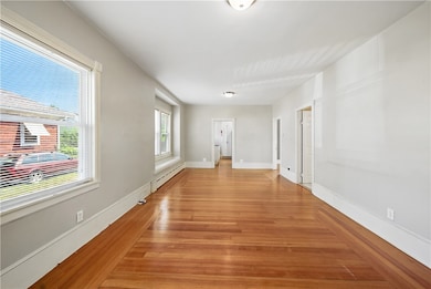 168 Rutherglen Ave, Providence, RI 02907 - photo 2
