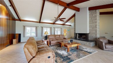 406 Rondeau Dr, Erie, PA 16505 - photo 4