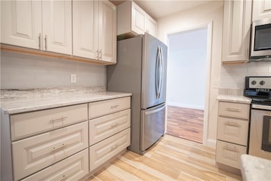 New kitchen cabinets with granite countertops