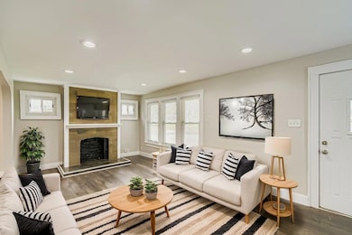 19 E Castle Rd, Columbus, OH 43207 - photo 4