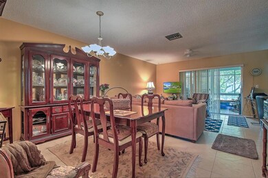 2886 Frenley Dr. E40-4