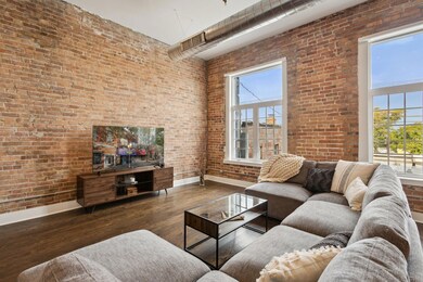 Living Room 4