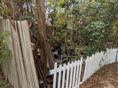 1126 Evanston St, Houston, TX 77015 - photo 2