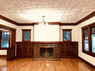 239 S Broadway St, Tekoa, WA 99033 - photo 4