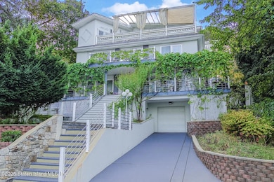 75 Longview Rd, Staten Island, NY 10304 - photo 2