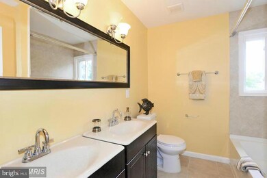 6615 Clinglog St, Capitol Heights, MD 20743 - photo 6