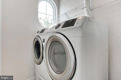 42620 Pine Forest Dr, Chantilly, VA 20152 - photo 7