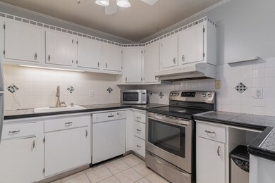 Tall Oaks Village unit 707, South Weymouth, MA 02190 - photo 3